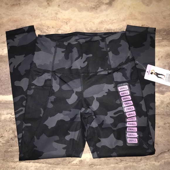 Yogalicious Pants - 🔶NWT Yogalicious Leggings